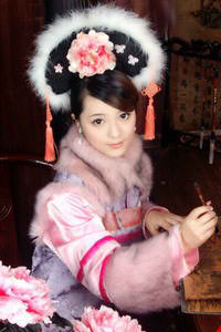 梁美京